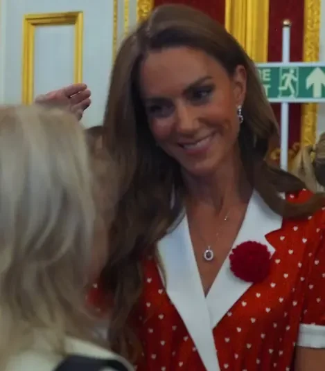 Princess Catherine, Princess Catherine Fashion, Princess Catherine Luxury Fashion, Kate Middleton, Kate Middleton Fashion, Kate Middleton Style, Princess of Wales, Royal Family, British Royal Family, Royal Family Fashion, Royal Family Luxury Style,